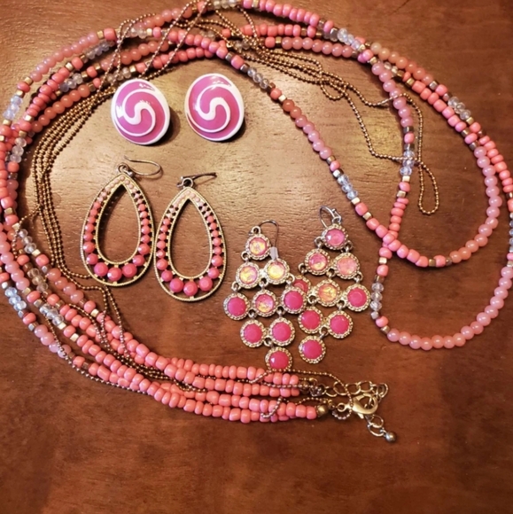 None Jewelry - 3 Pink Pairs Fashion Earrings & 1 Pink Beaded Necklace